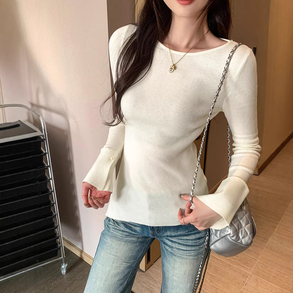 Chic Round Neck Bell Sleeve Knit Top for Women