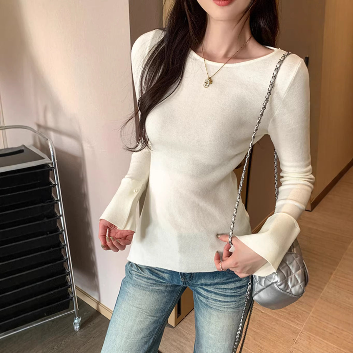 Chic Round Neck Bell Sleeve Knit Top for Women