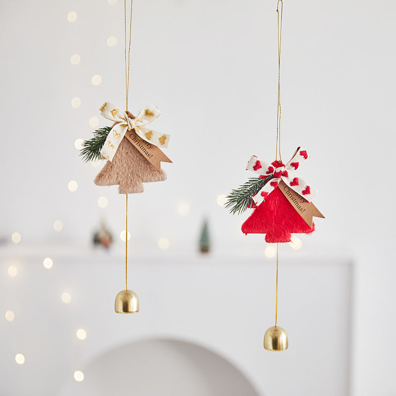 Christmas Tree Decorations Plush Bell Ornaments for Home Wall and Door Hanging, Holiday Scene Decoration Props