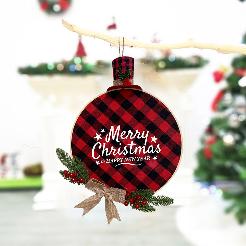 New Christmas Decoration Supplies Christmas Wreath Home Decoration Door Hanging Red And Black Plaid Bamboo Wreath